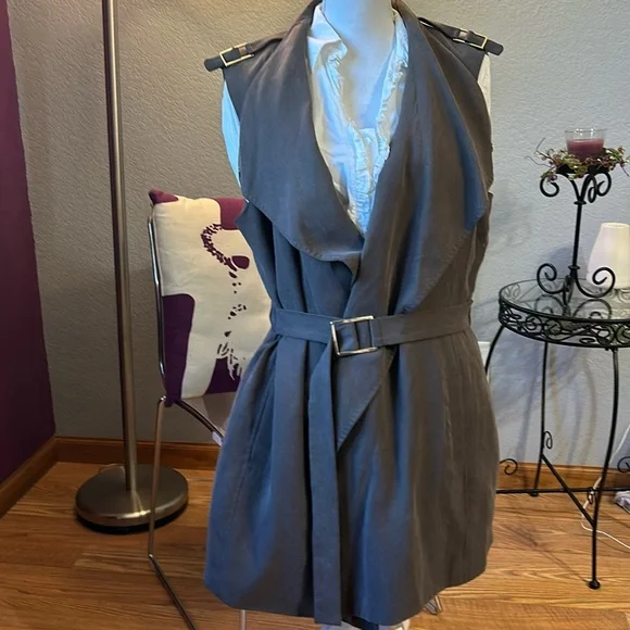 Long vest, belted, sz XL, taupe - Picture 1 of 7